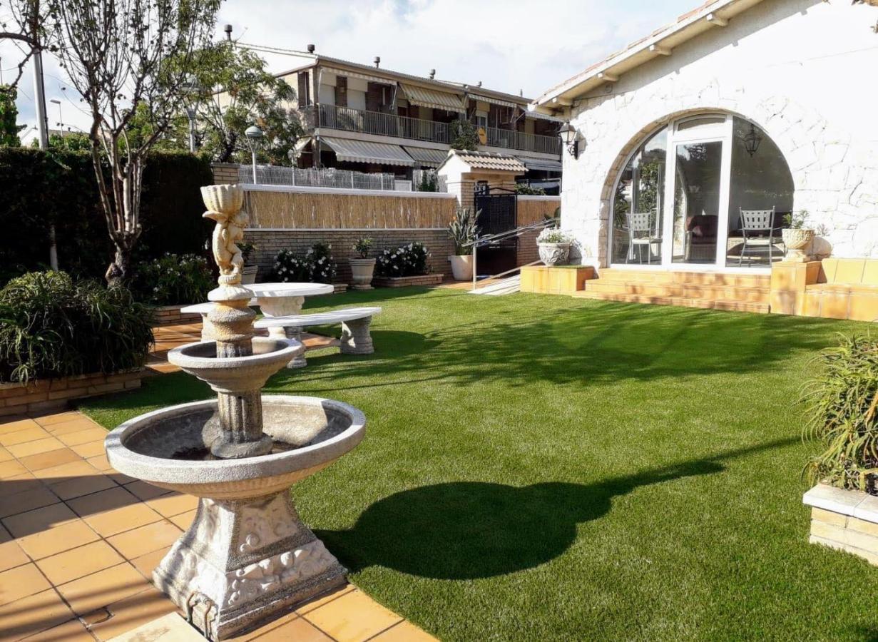 Family House - La Mora Beach - تاراغونا المظهر الخارجي الصورة