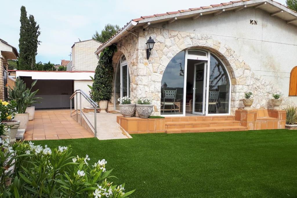 Family House - La Mora Beach - تاراغونا المظهر الخارجي الصورة